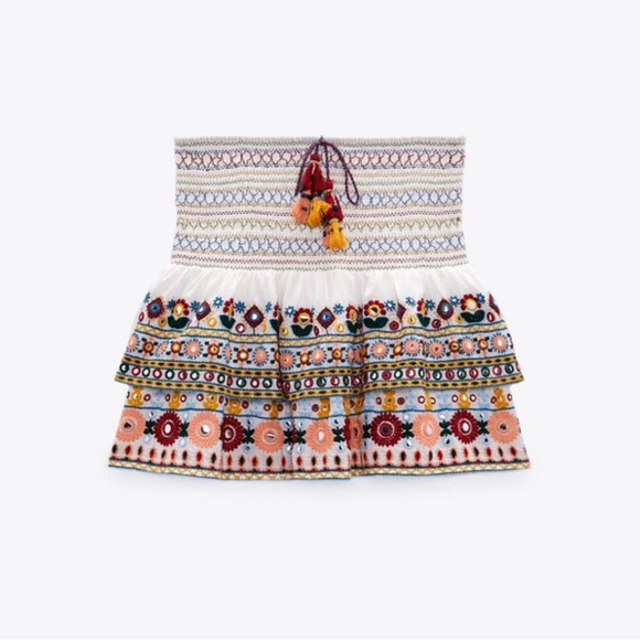 Embroidered skirt - Picture 4 of 11